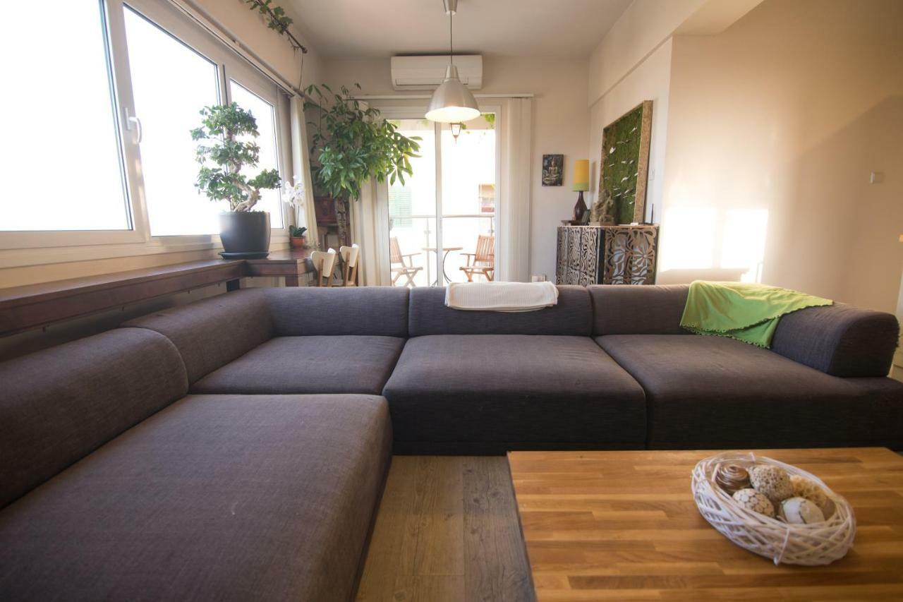 Vas' Penthouse Apartment Nicosia Exterior photo